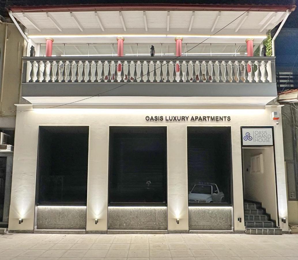 Oasis Luxury Apartments Erétria Exterior photo