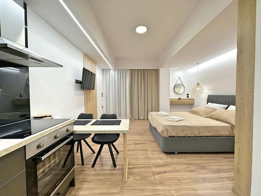 Oasis Luxury Apartments Erétria Exterior photo