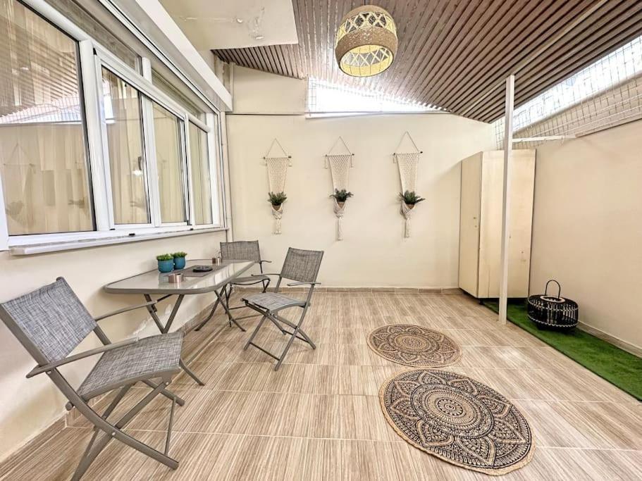 Oasis Luxury Apartments Erétria Exterior photo